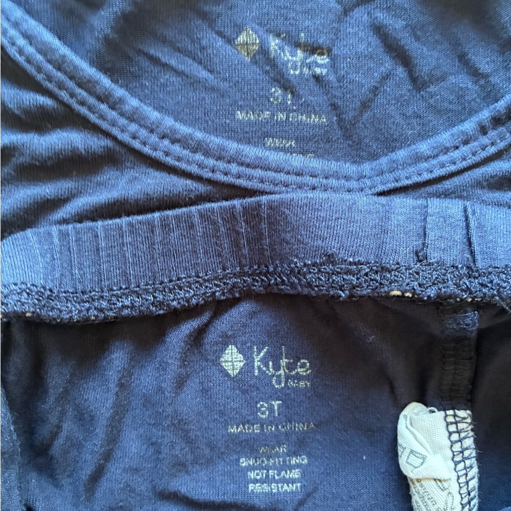 Kyte BABY Navy pajama set toddler